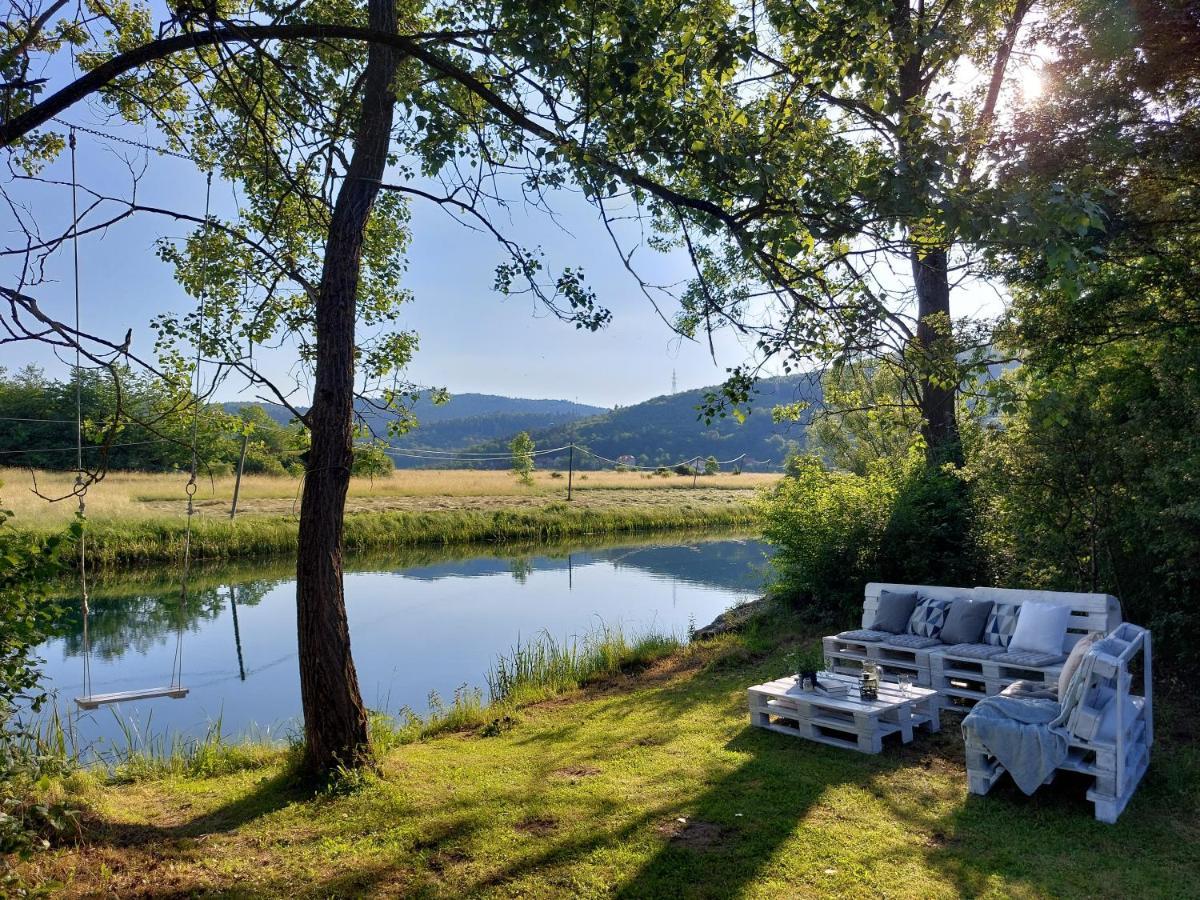 Vila Ad Astra House Otočac Exteriér fotografie